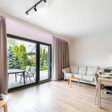 Апартаменти Apartament Kochanowskiego Z Ogrodkiem I Garazem - Dream Apart Устронь Екстер'єр фото