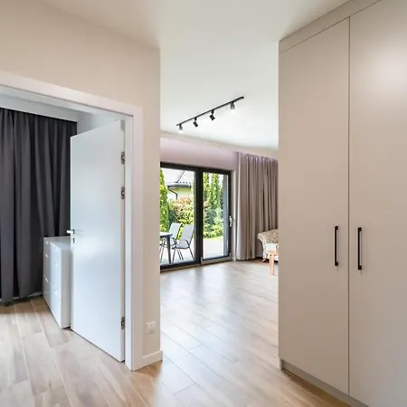 Апартаменти Apartament Kochanowskiego Z Ogrodkiem I Garazem - Dream Apart Устронь Екстер'єр фото
