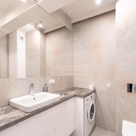 Апартаменти Apartament Kochanowskiego Z Ogrodkiem I Garazem - Dream Apart Устронь Екстер'єр фото