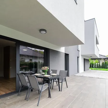 Апартаменти Apartament Kochanowskiego Z Ogrodkiem I Garazem - Dream Apart Устронь Екстер'єр фото
